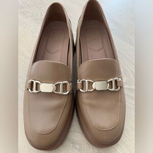 Nina Lug Loafer